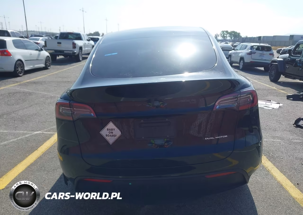 2023 Tesla Model Y Awd-Long Range Dual Motor All-Wheel Drive VIN:7SAYGDEE6PA139572 - 16