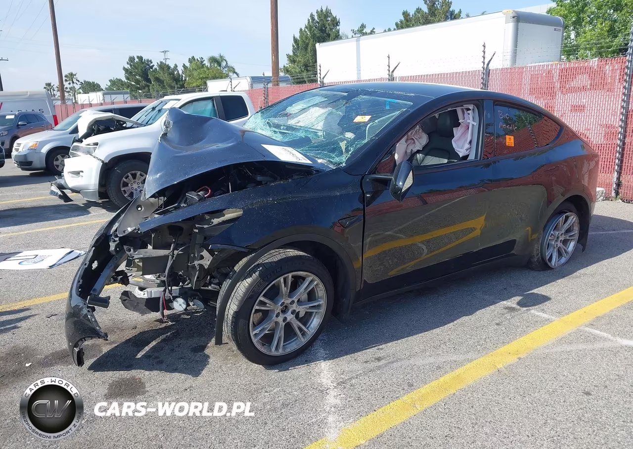 2023 Tesla Model Y Awd-Long Range Dual Motor All-Wheel Drive VIN:7SAYGDEE6PA139572 - 2