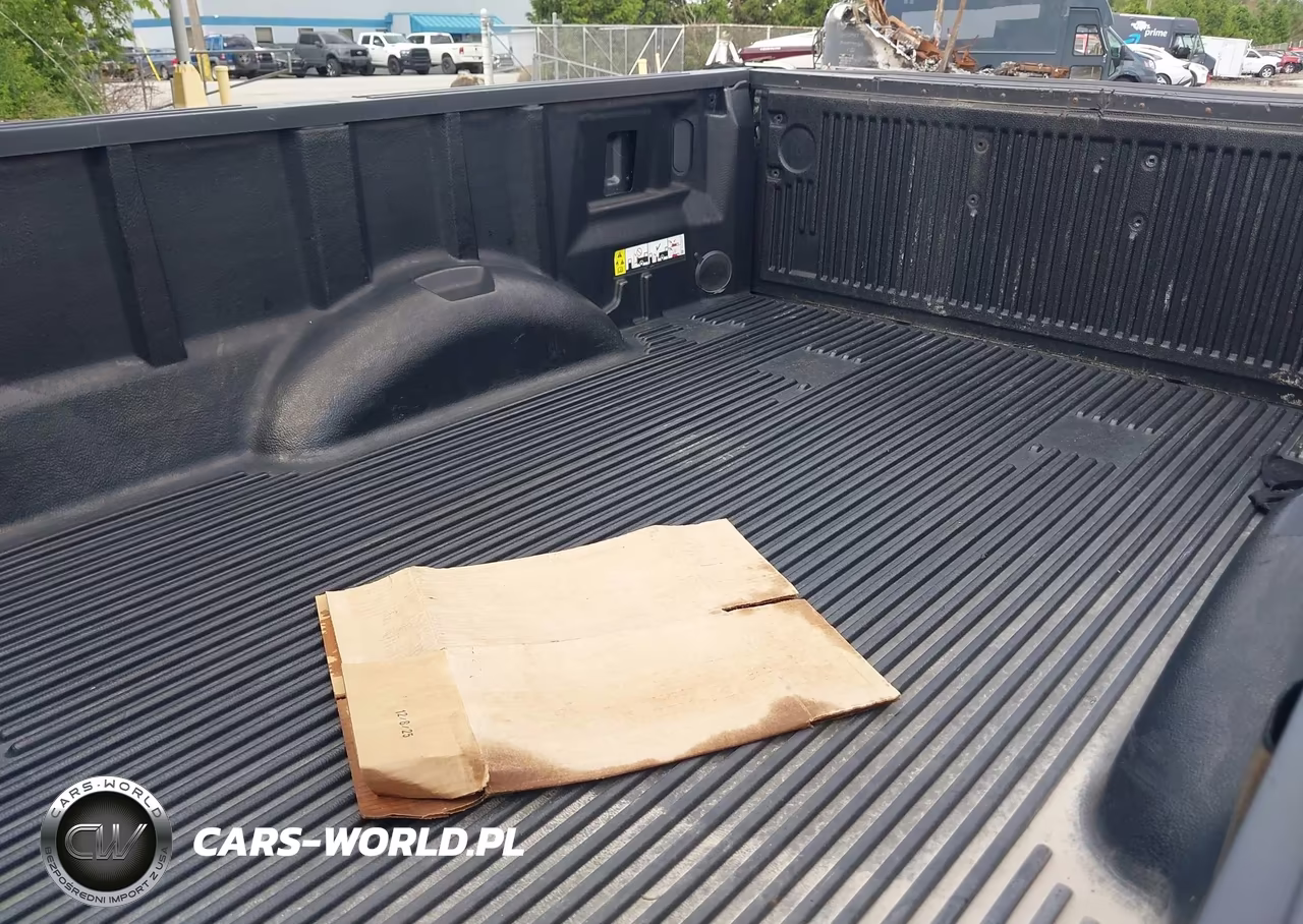 2018 Ford F-150 Xl VIN:1FTMF1CB4JKD51776 - 17