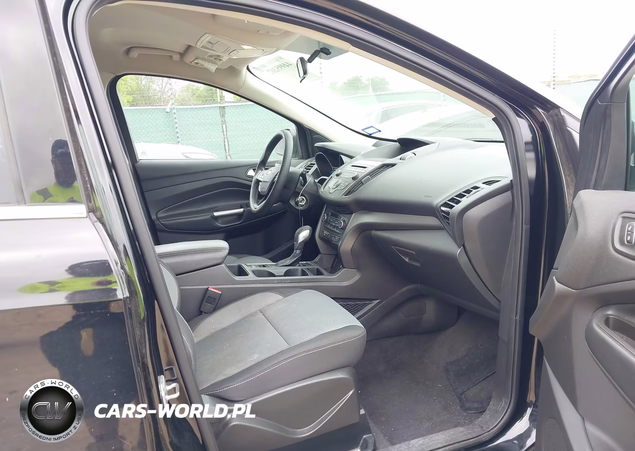 2018 Ford Escape Se VIN:1FMCU0GD8JUD02300 - 5
