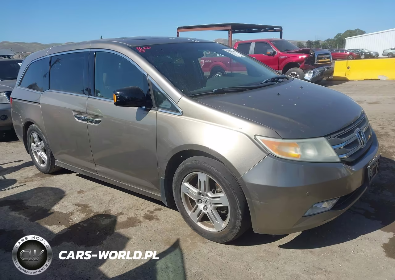 2011 Honda Odyssey Touring-Touring Elite
