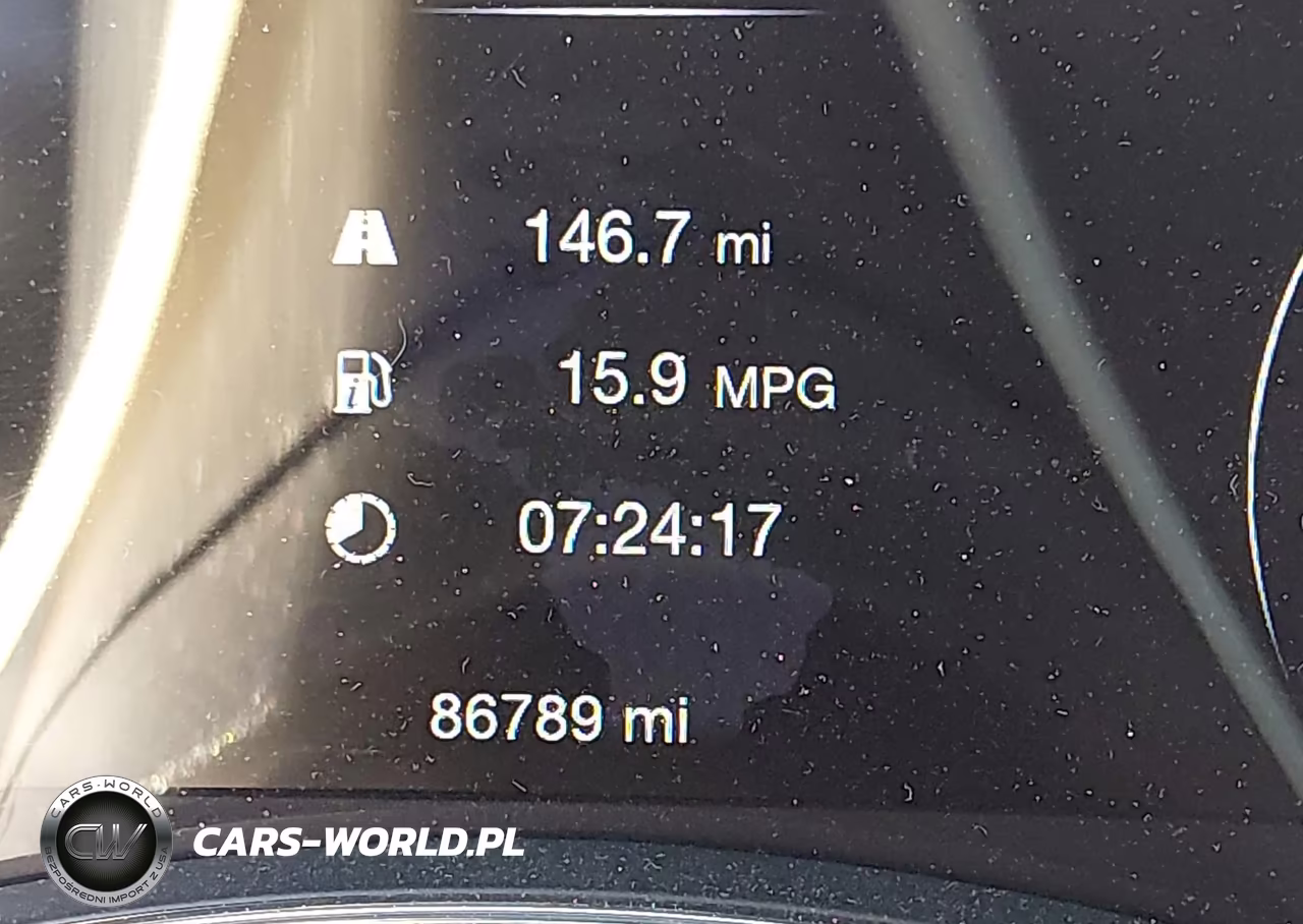 2018 Jeep Grand Cherokee Trailhawk 4X4 VIN:1C4RJFLG3JC145579 - 16
