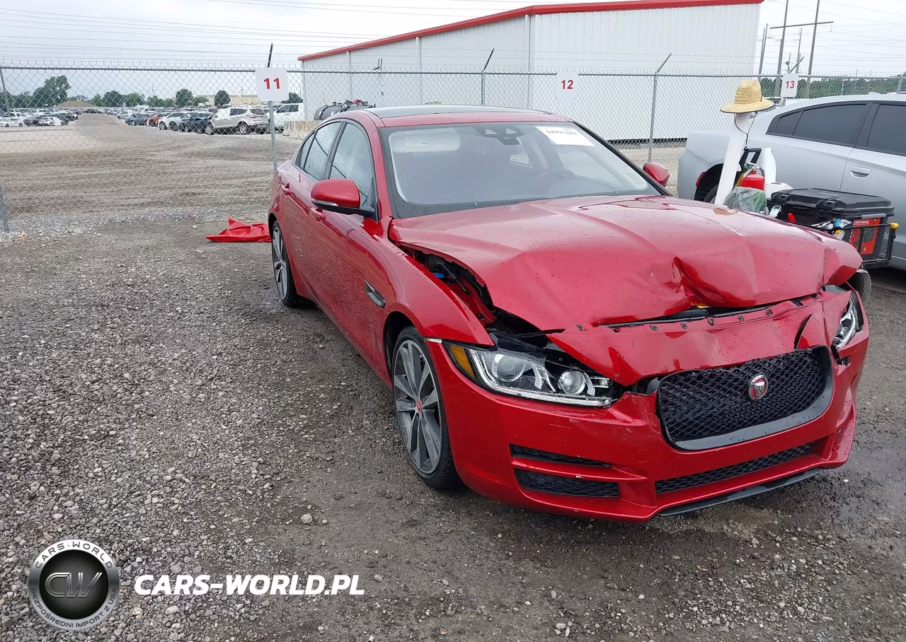 2017 Jaguar Xe 25T Prestige