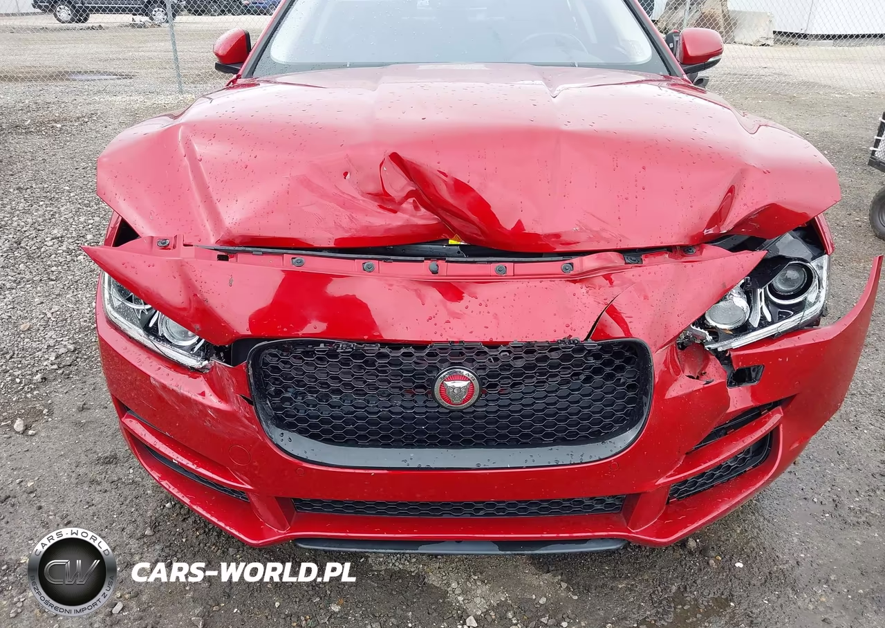 2017 Jaguar Xe 25T Prestige VIN:SAJAE4BG2HA957048 - 6