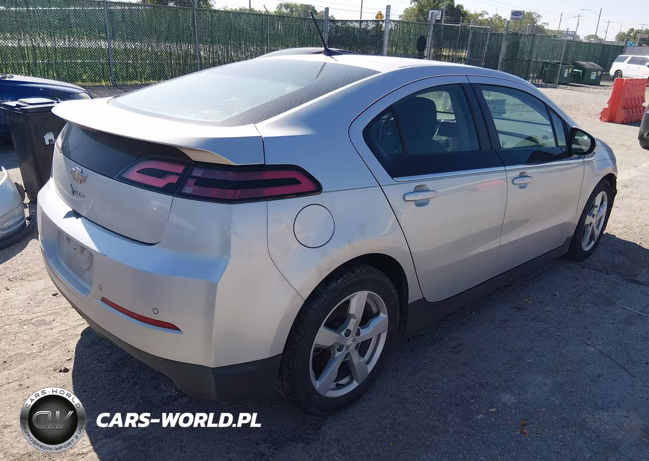 2013 Chevrolet Volt VIN:1G1RB6E41DU149573 - 4