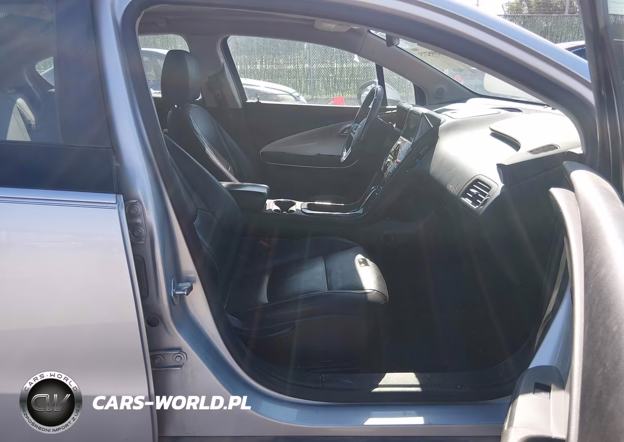 2013 Chevrolet Volt VIN:1G1RB6E41DU149573 - 5