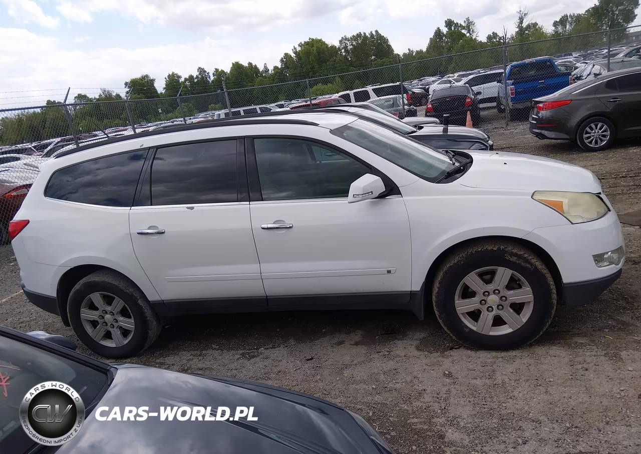 2010 Chevrolet Traverse Lt VIN:1GNLRFED3AS109678 - 14