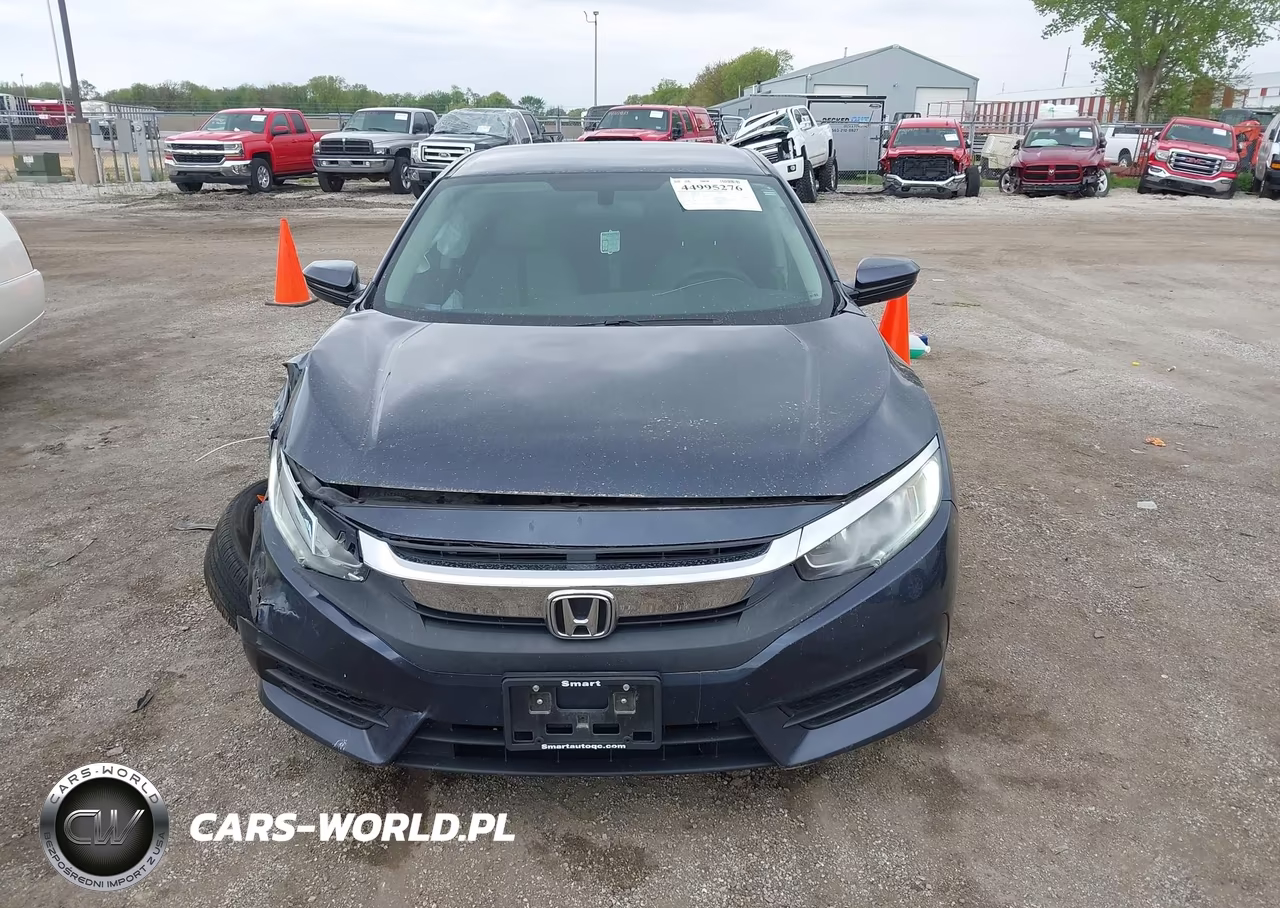 2018 Honda Civic Lx VIN:19XFC2F53JE023748 - 13