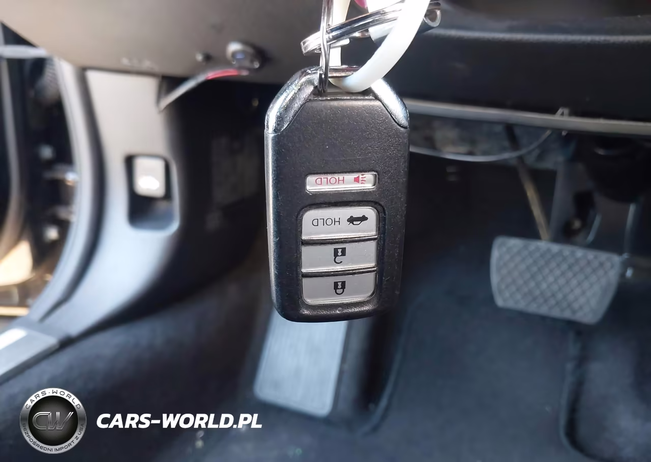 2018 Honda Accord Lx VIN:1HGCV1F1XJA083793 - 11