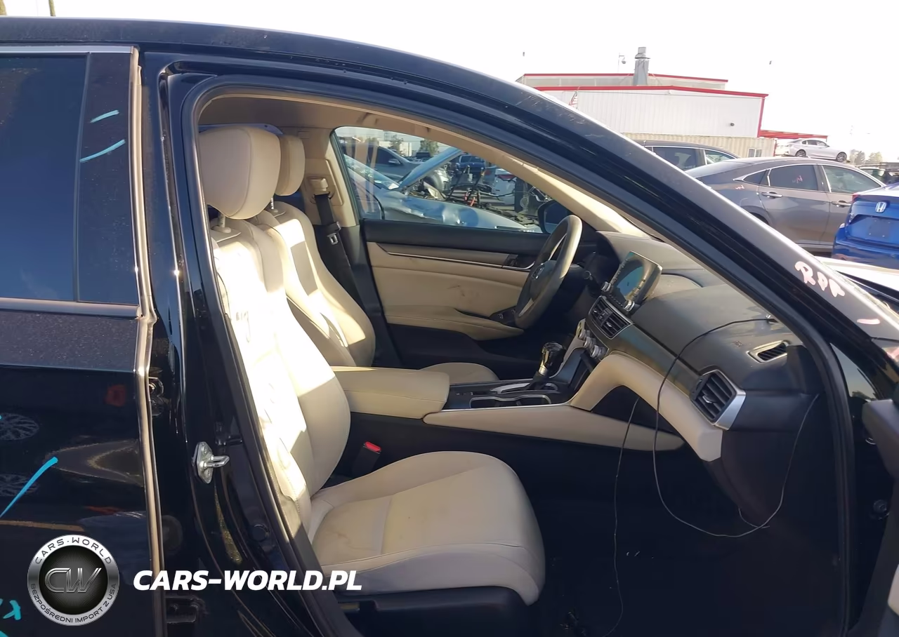 2018 Honda Accord Lx VIN:1HGCV1F1XJA083793 - 5