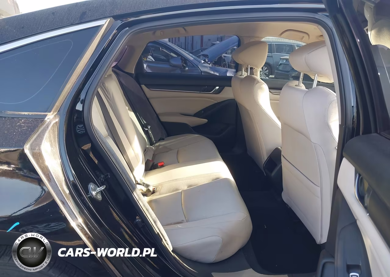 2018 Honda Accord Lx VIN:1HGCV1F1XJA083793 - 8