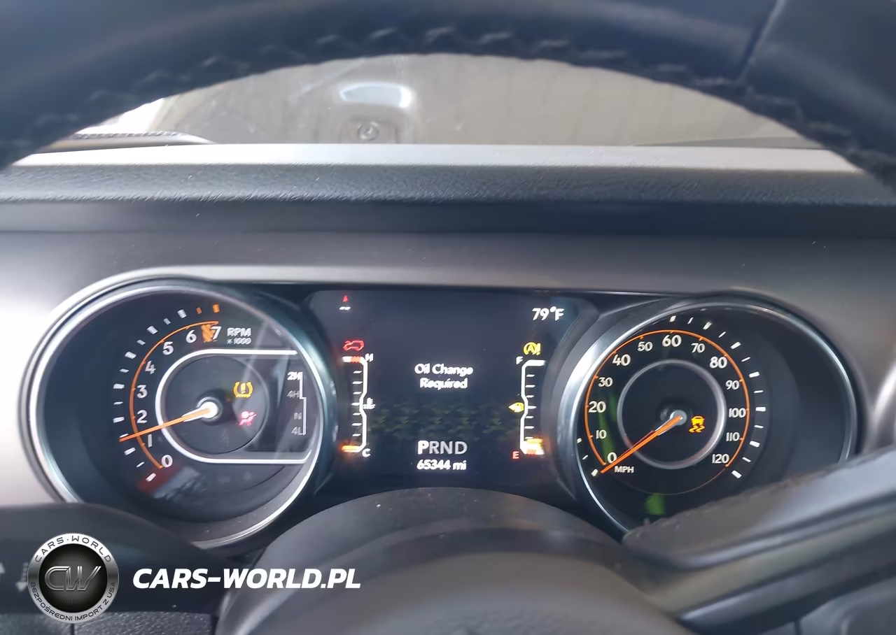 2020 Jeep Wrangler Unlimited Sport S 4X4 VIN:1C4HJXDG3LW267523 - 7