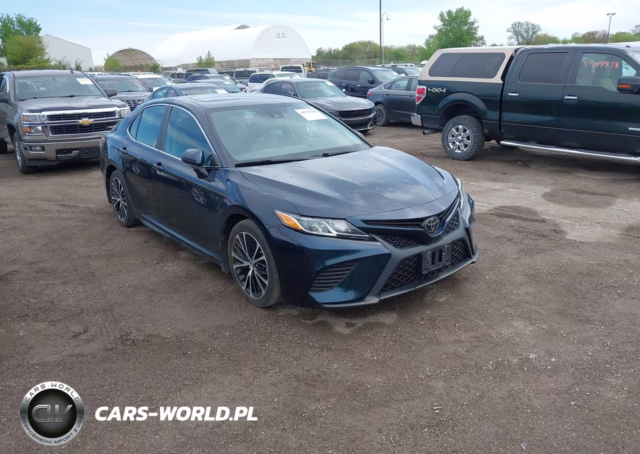 2019 Toyota Camry Se – zdjęcie 1 z 20