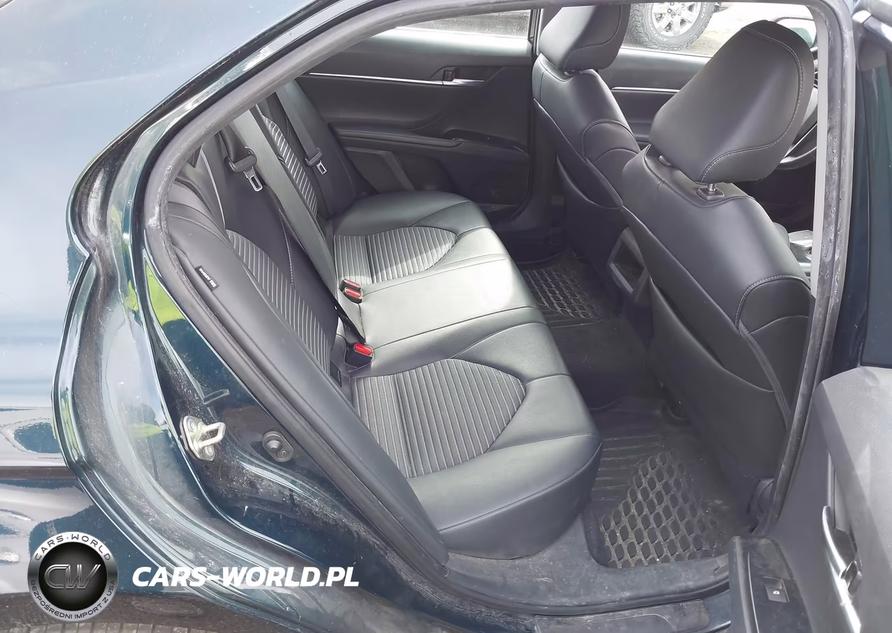 2019 Toyota Camry Se VIN:4T1B11HK2KU824817 - 8