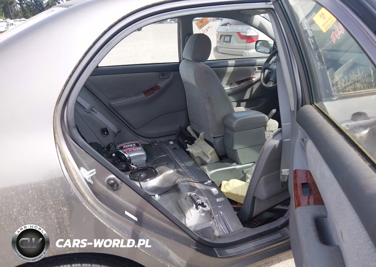2004 Toyota Corolla Le VIN:1NXBR32E84Z256082 - 8