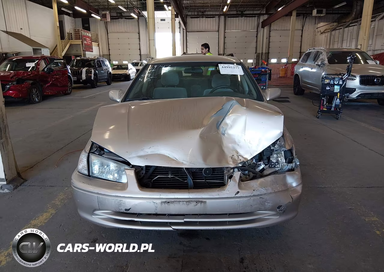 2000 Toyota Camry Le VIN:JT2BG22K1Y0510151 - 12