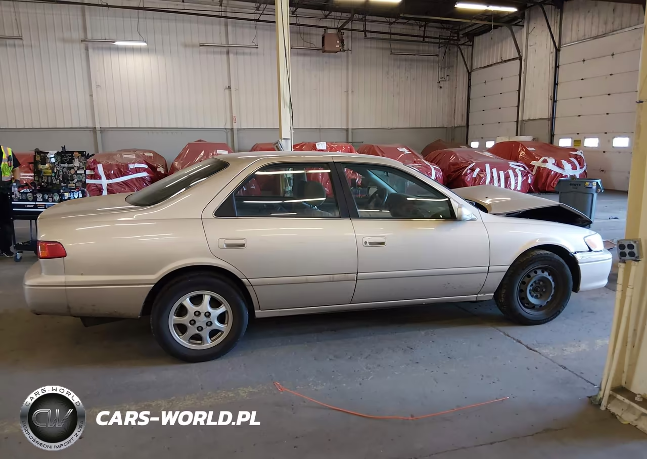 2000 Toyota Camry Le VIN:JT2BG22K1Y0510151 - 13