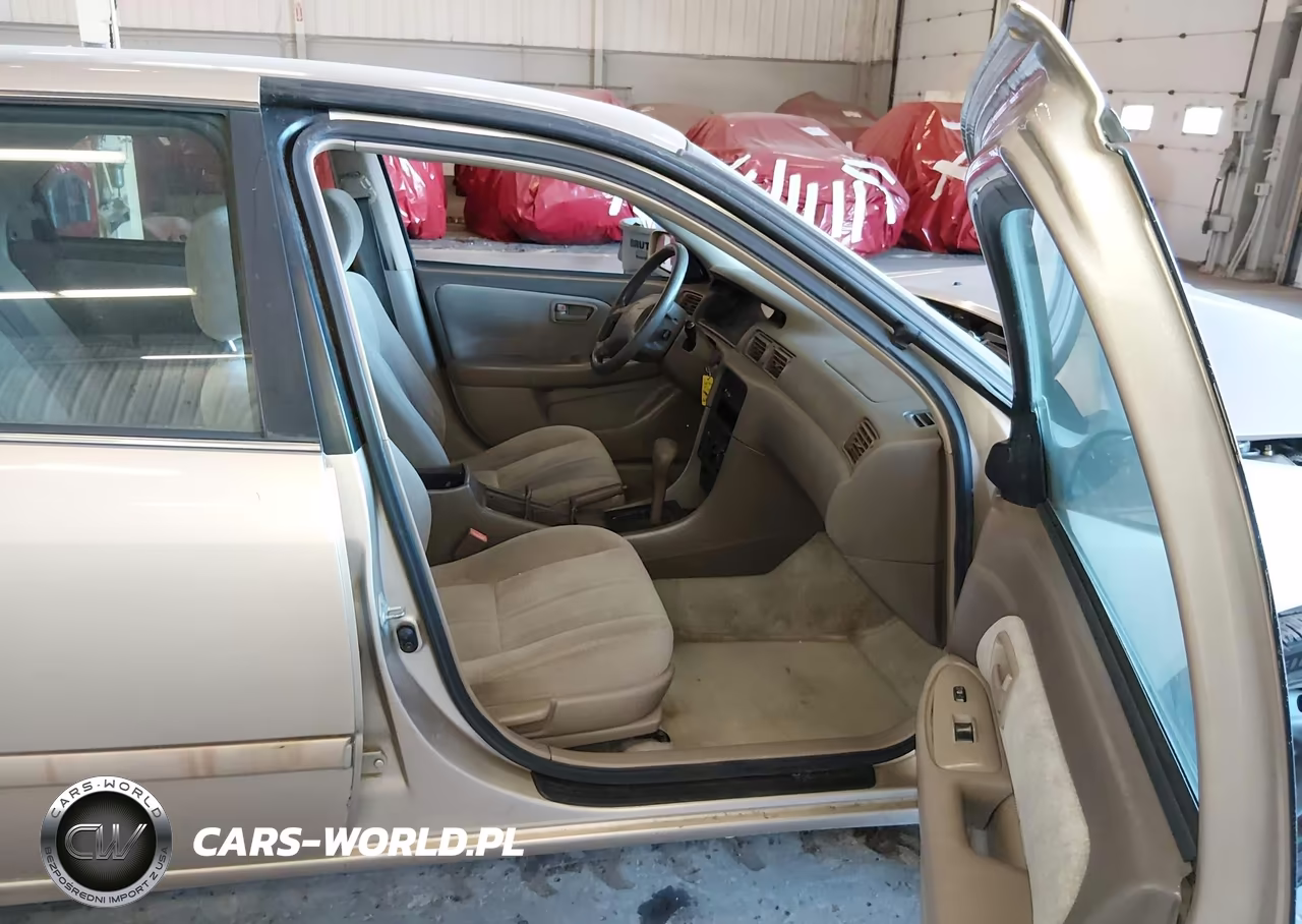 2000 Toyota Camry Le VIN:JT2BG22K1Y0510151 - 5