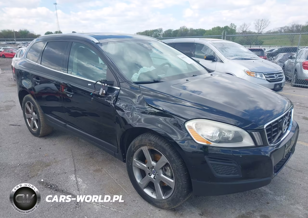 2013 Volvo Xc60 T6-T6 Platinum-T6 Premier Plus-T6 R-Design-T6 R-Design Platinum-T6 R-Design Premier Plus – zdjęcie 1 z 16