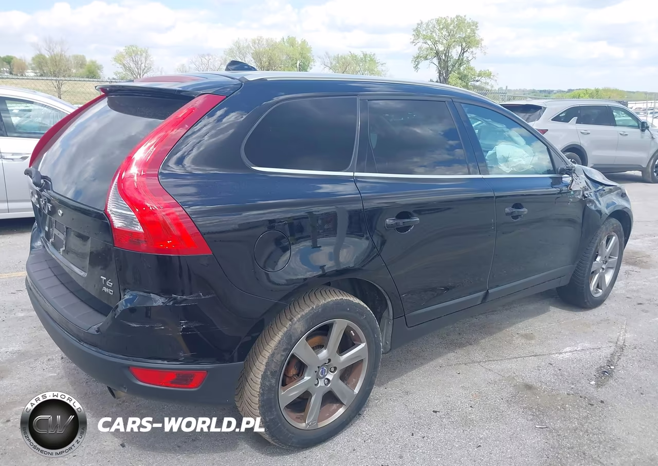 2013 Volvo Xc60 T6-T6 Platinum-T6 Premier Plus-T6 R-Design-T6 R-Design Platinum-T6 R-Design Premier Plus VIN:YV4902DZ0D2387572 - 4