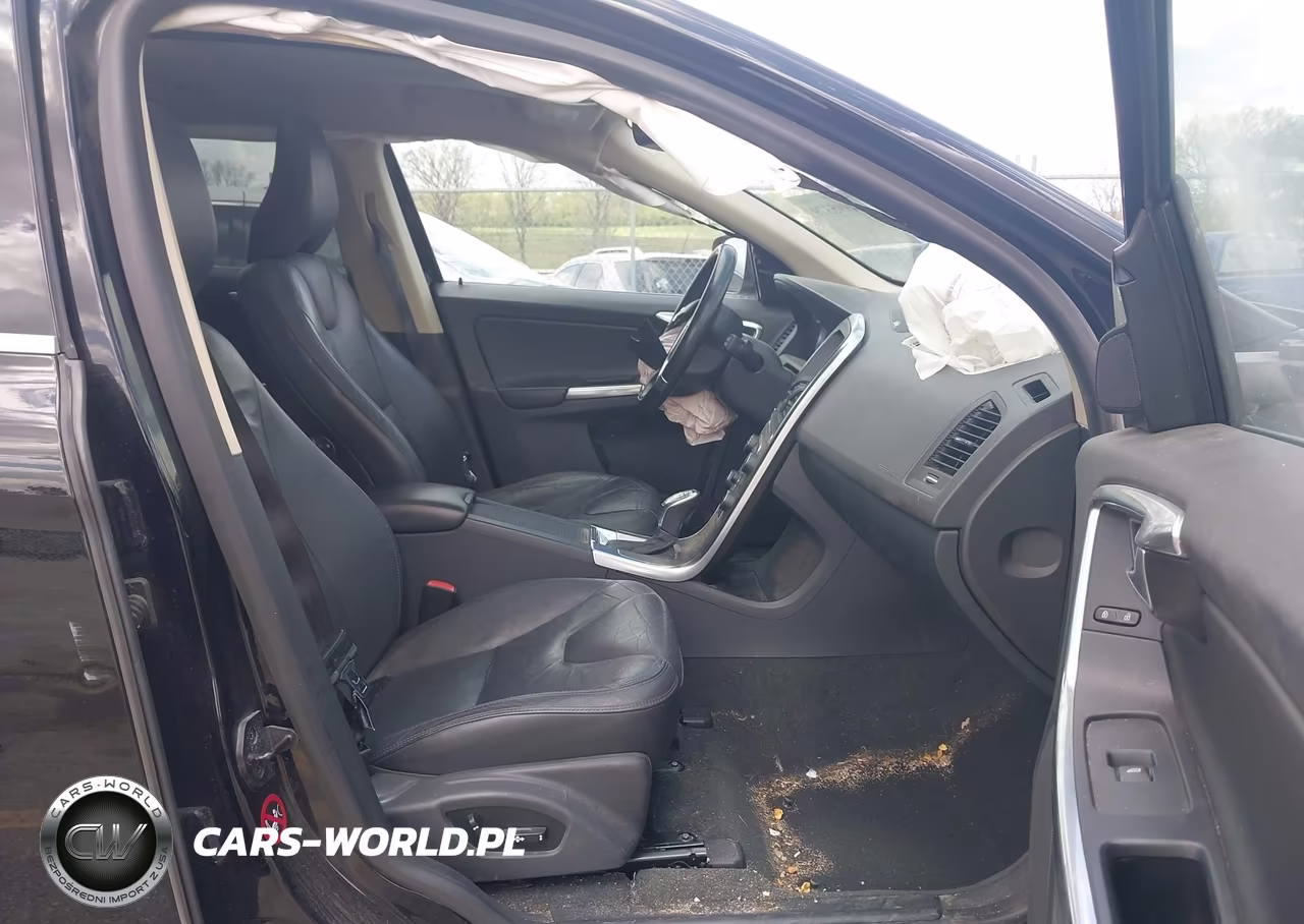 2013 Volvo Xc60 T6-T6 Platinum-T6 Premier Plus-T6 R-Design-T6 R-Design Platinum-T6 R-Design Premier Plus VIN:YV4902DZ0D2387572 - 5