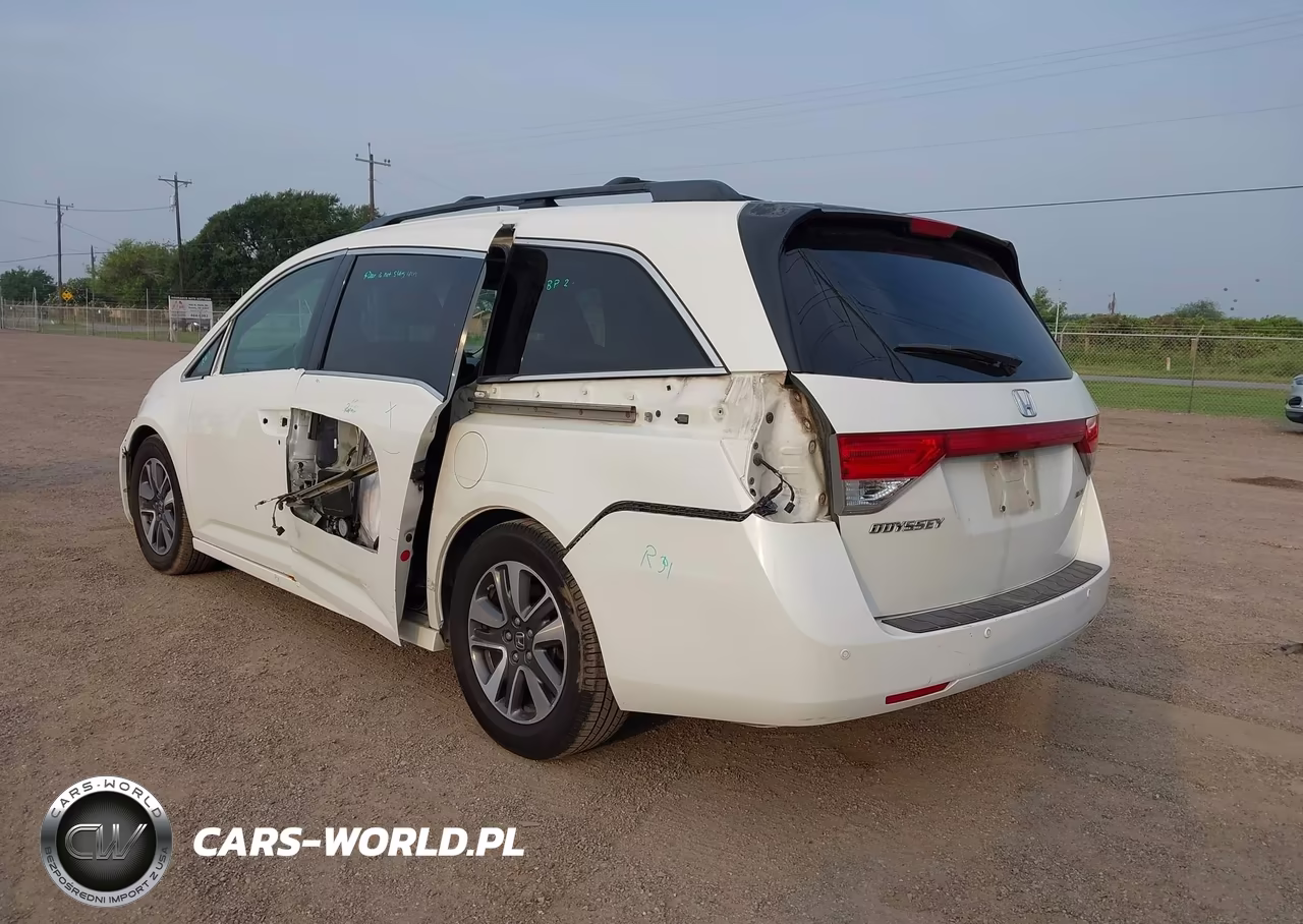 2015 Honda Odyssey Touring-Touring Elite VIN:5FNRL5H93FB076398 - 3