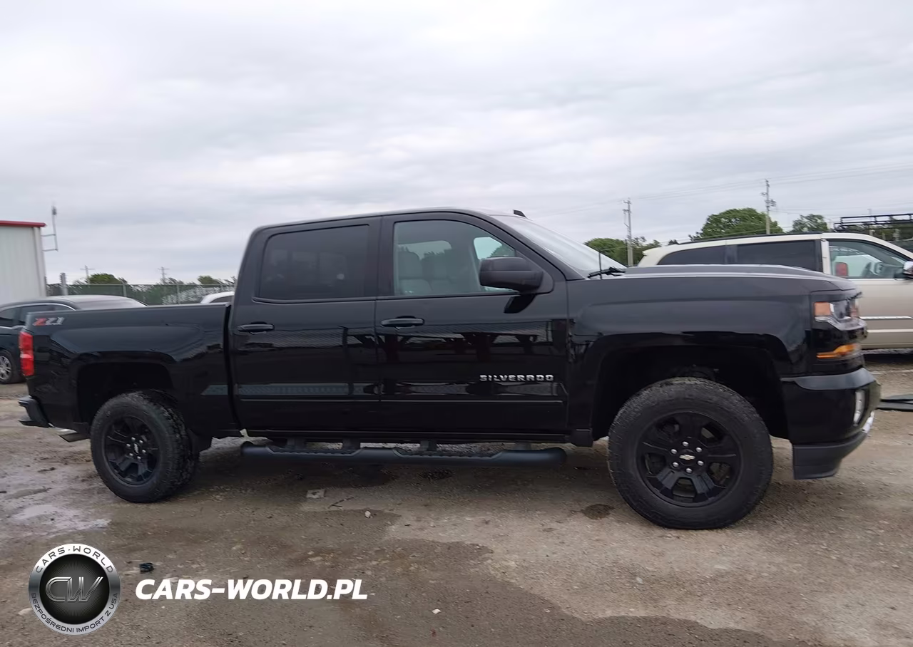 2018 Chevrolet Silverado 1500 2Lt VIN:3GCUKREC4JG344687 - 13