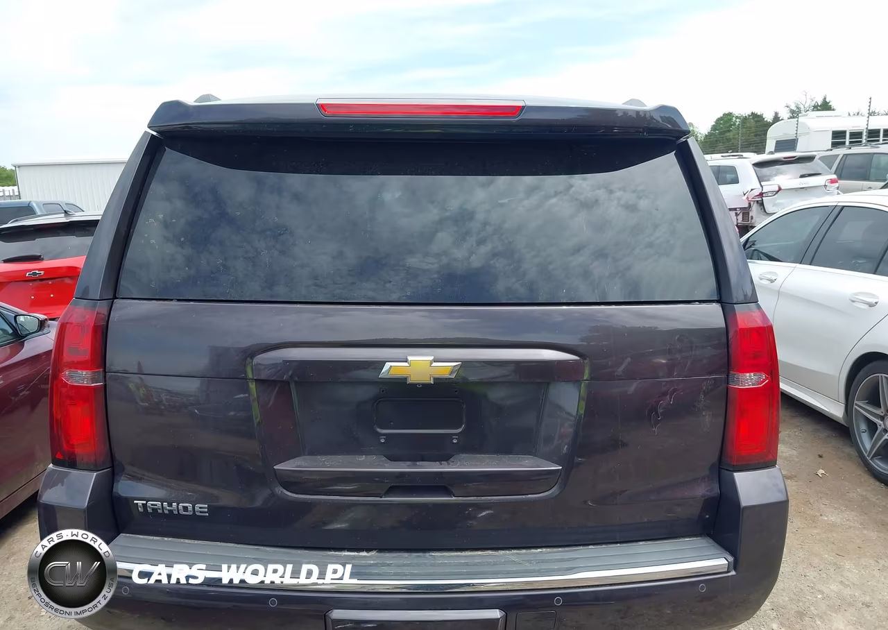 2015 Chevrolet Tahoe Ltz VIN:1GNSKCKC2FR539596 - 17