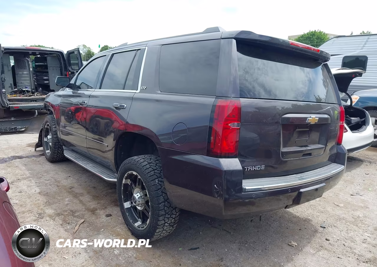 2015 Chevrolet Tahoe Ltz VIN:1GNSKCKC2FR539596 - 3