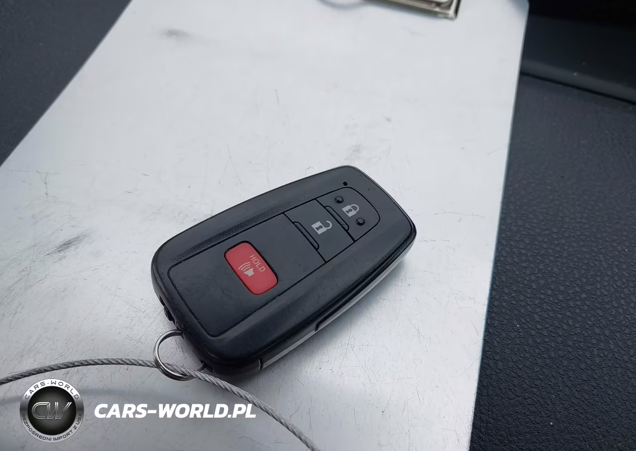 2017 Toyota Prius Four Touring VIN:JTDKARFU6H3533064 - 11
