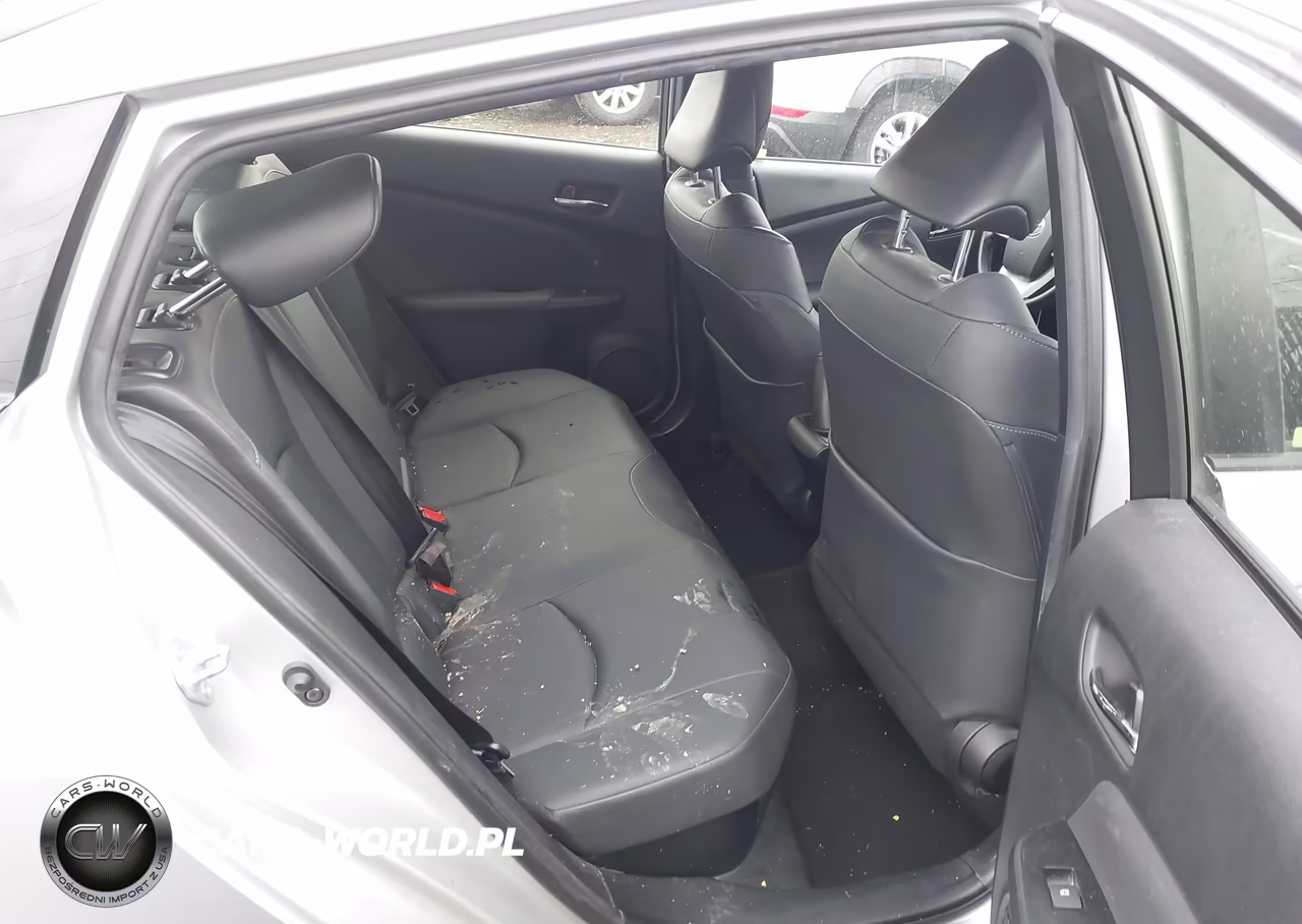 2017 Toyota Prius Four Touring VIN:JTDKARFU6H3533064 - 8