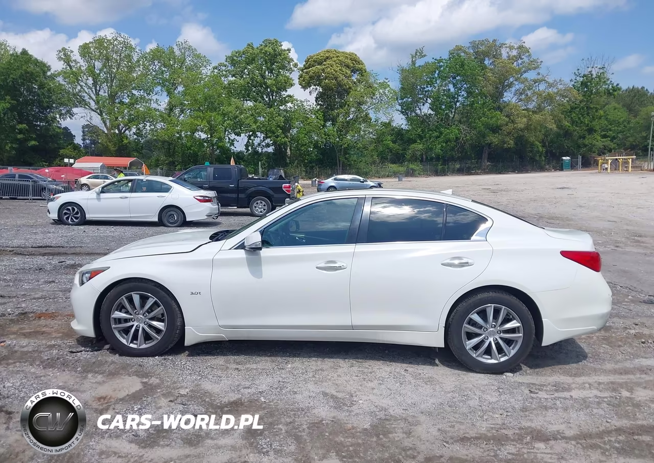 2016 Infiniti Q50 3.0T Premium VIN:JN1EV7AP5GM306399 - 14