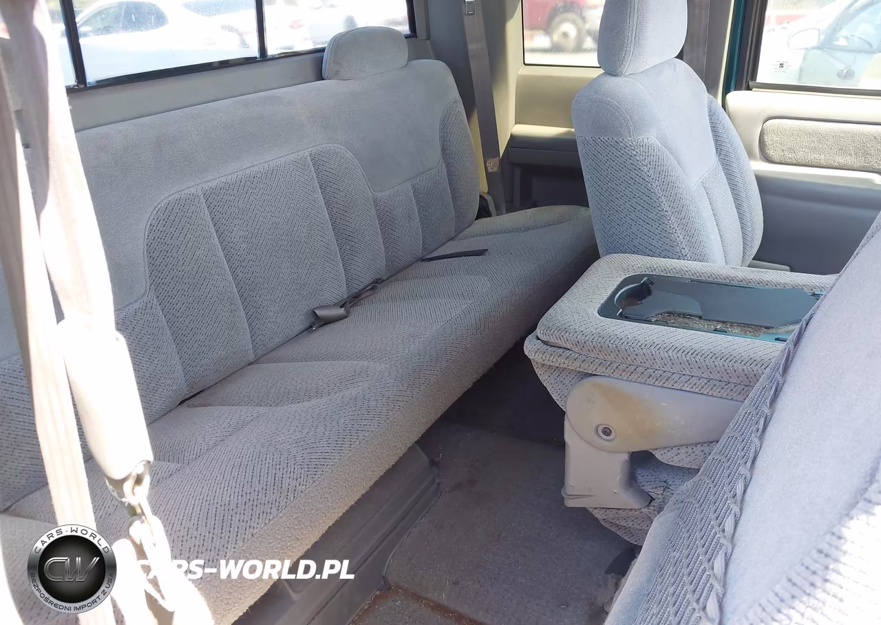 1996 GMC Sierra C1500 VIN:1GTEC19R6TE545521 - 8