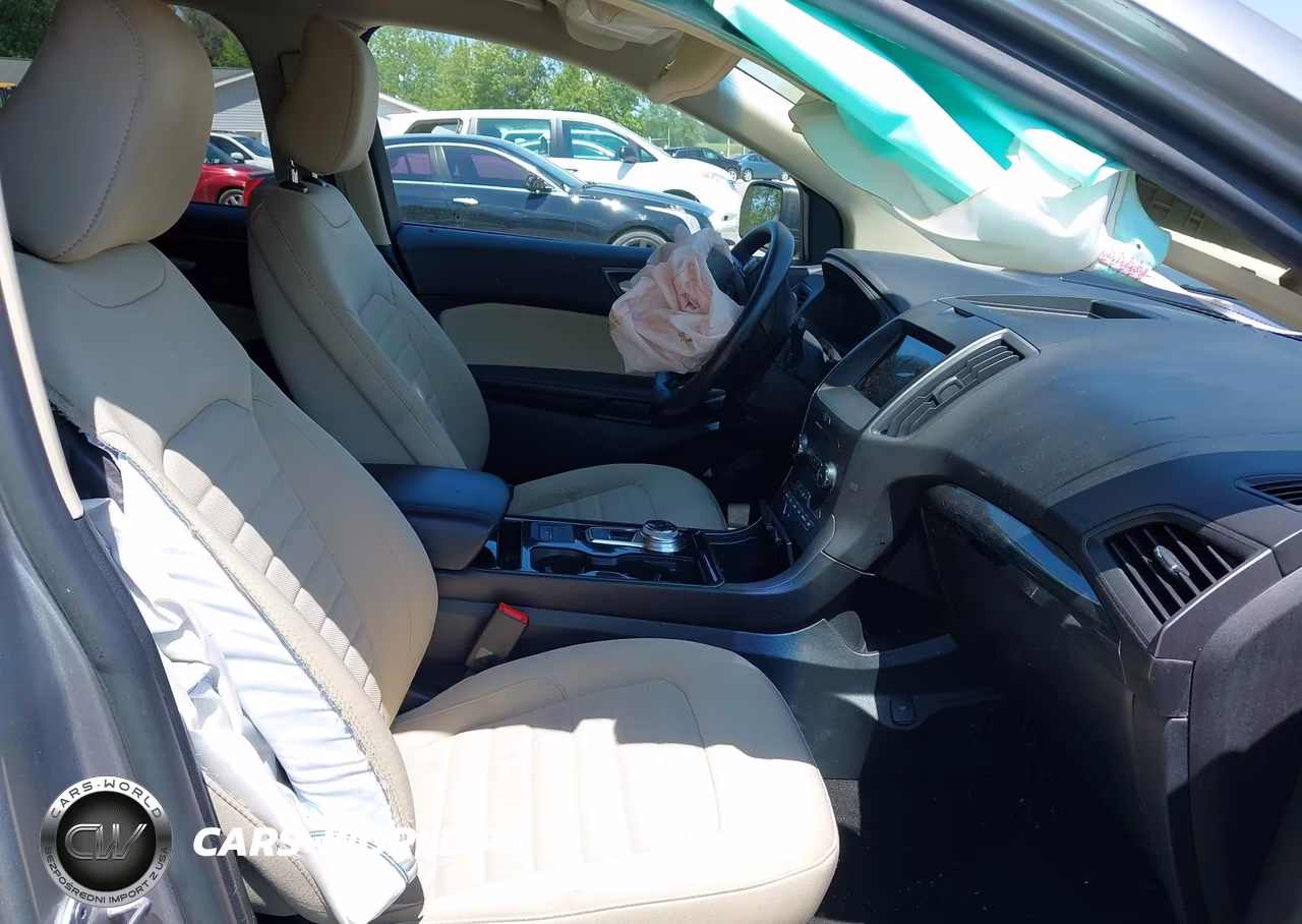 2020 Ford Edge Se VIN:2FMPK3G94LBB01328 - 5