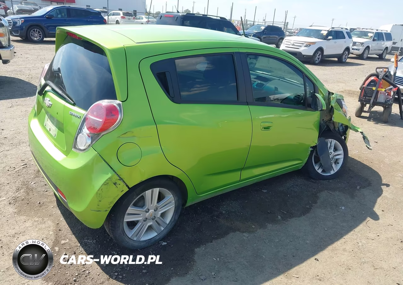 2015 Chevrolet Spark Ls Manual VIN:KL8CA6S99FC730000 - 4