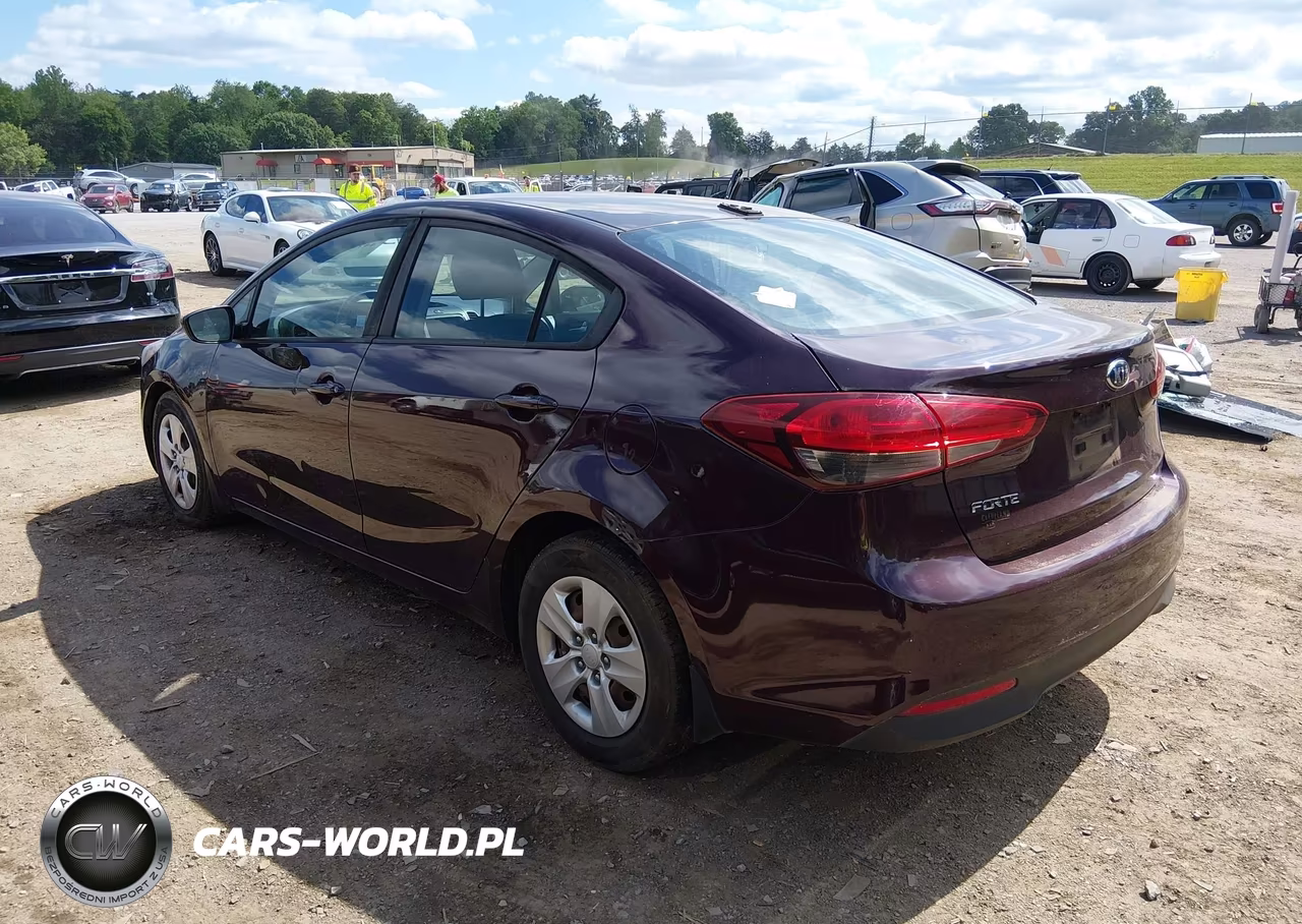 2018 Kia Forte Lx VIN:3KPFL4A77JE248677 - 3
