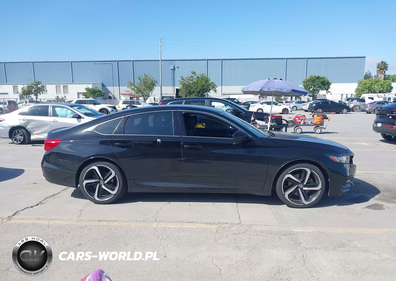 2018 Honda Accord Sport 2.0T VIN:1HGCV2F33JA019974 - 13