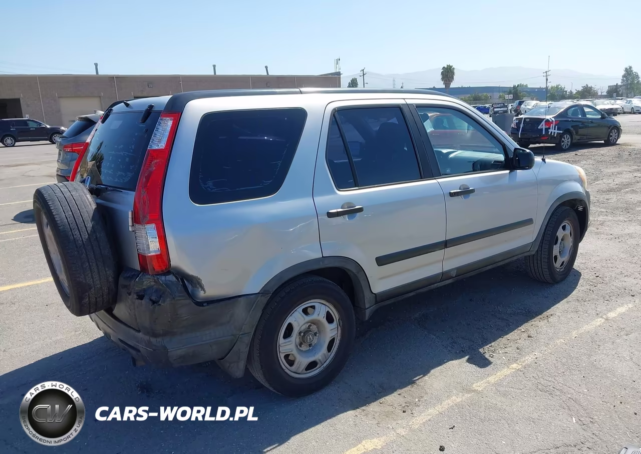 2005 Honda Cr-V Lx VIN:JHLRD68545C000641 - 4