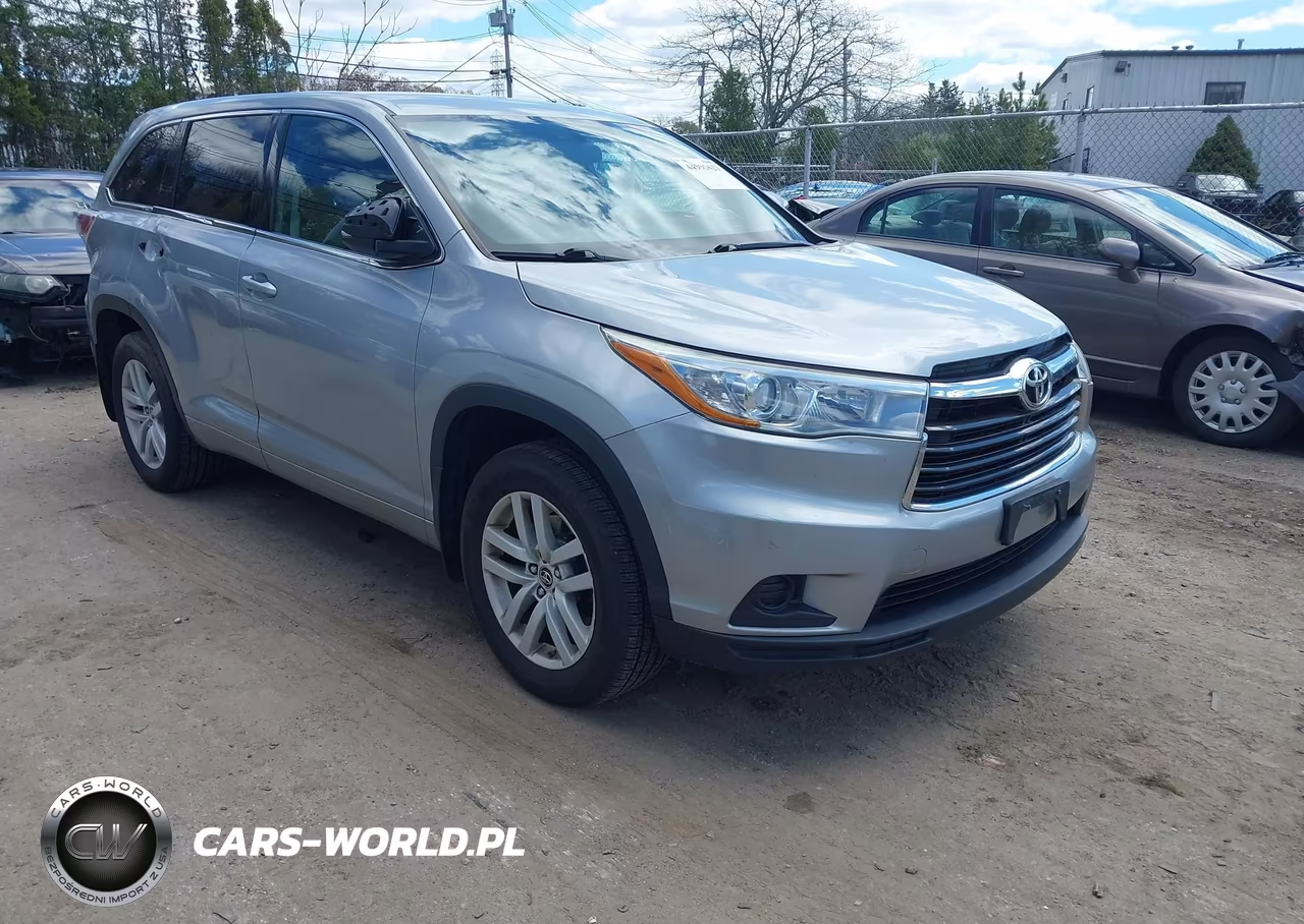 2016 Toyota Highlander Le V6