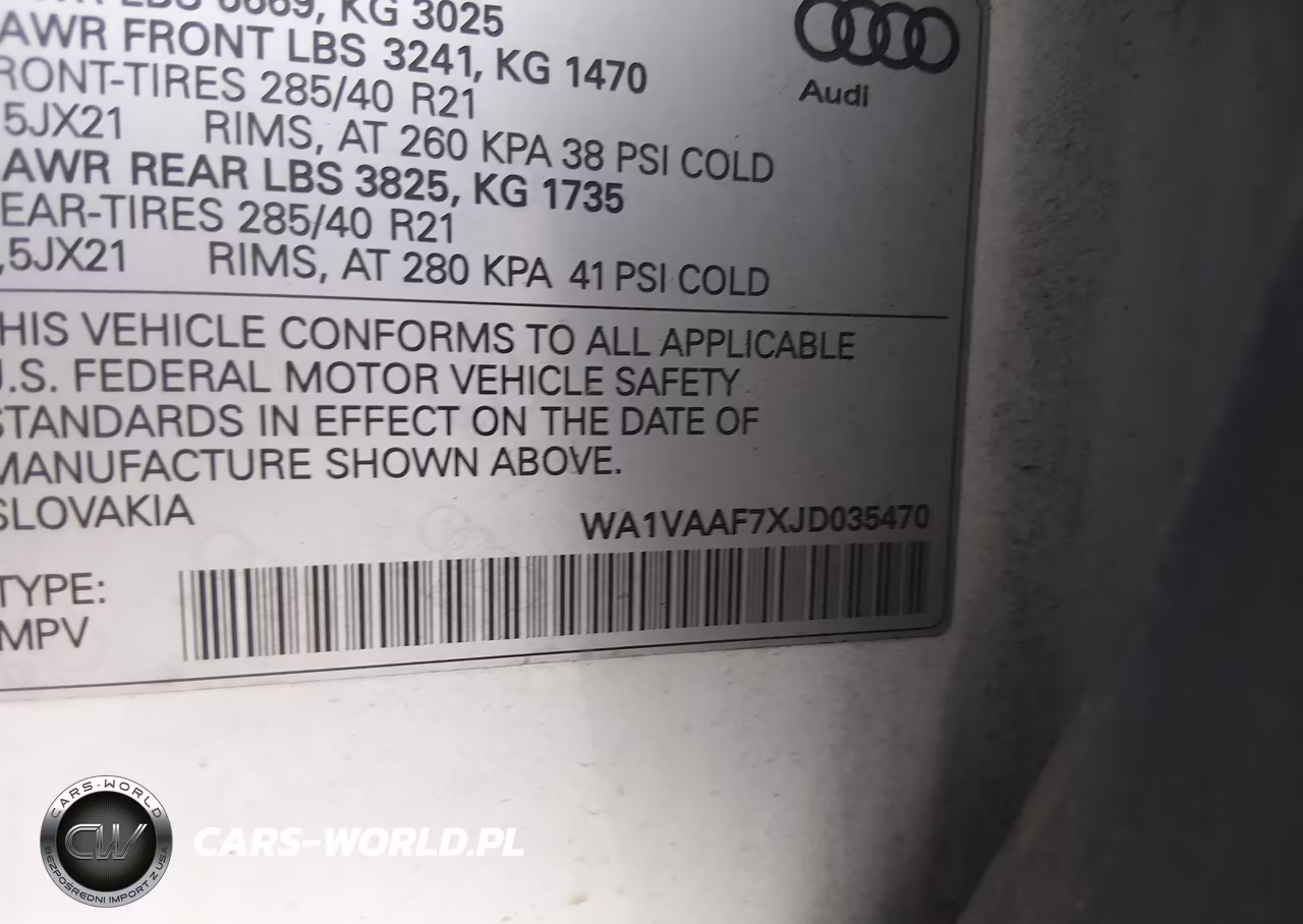 2018 Audi Q7 3.0T Premium VIN:WA1VAAF7XJD035470 - 9