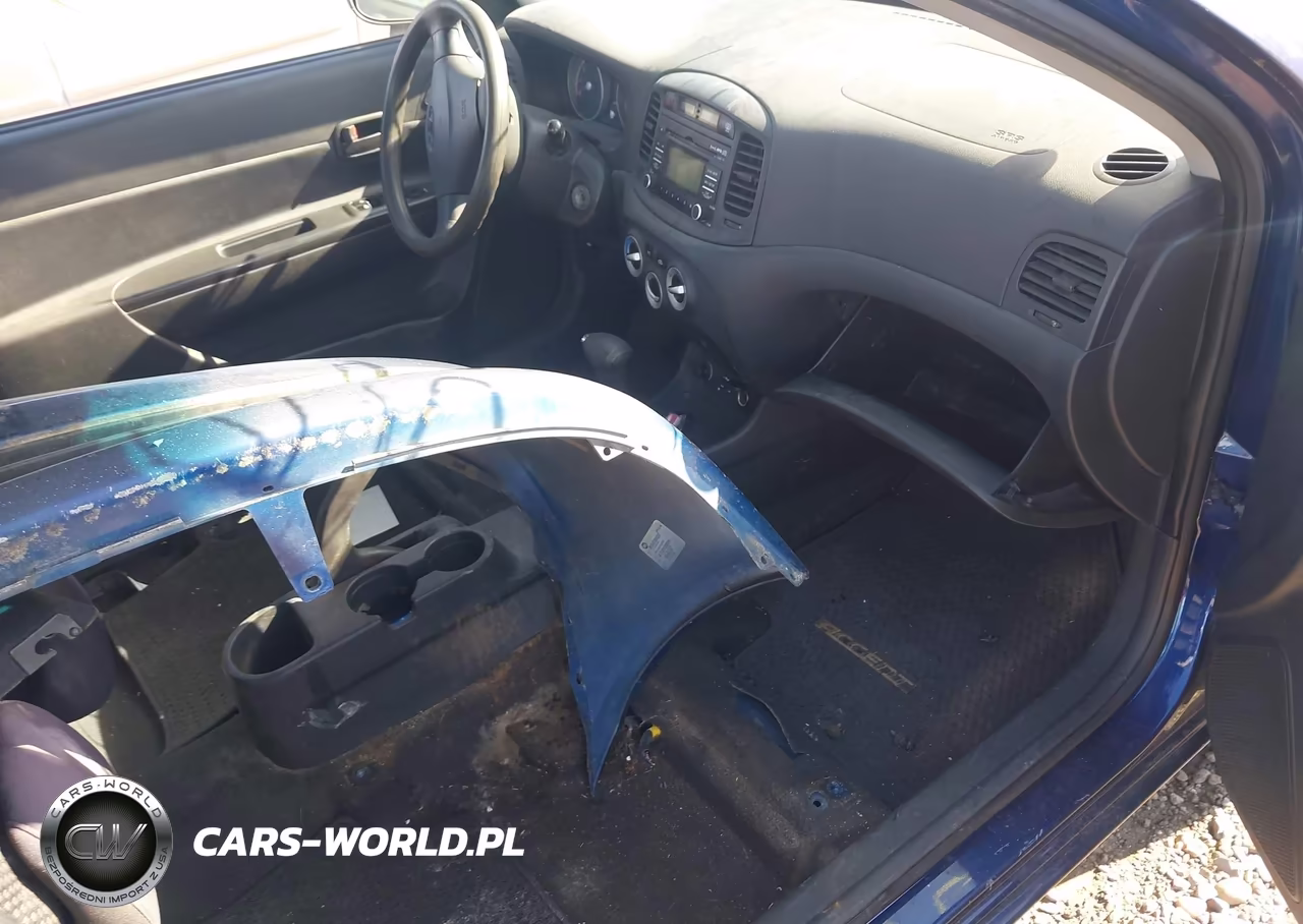 2010 Hyundai Accent Gs VIN:KMHCM3AC0AU157402 - 5