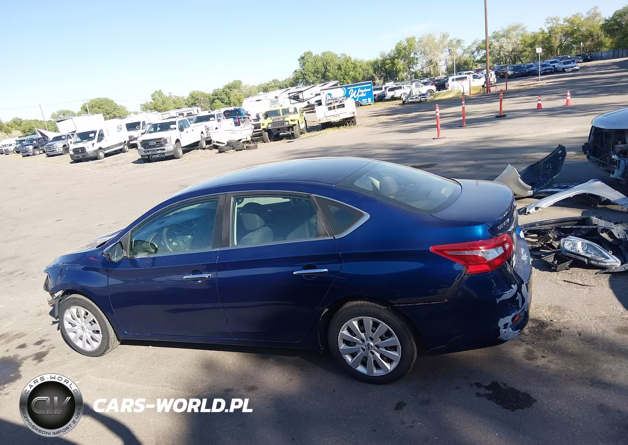 2018 Nissan Sentra S VIN:3N1AB7APXJY248205 - 15