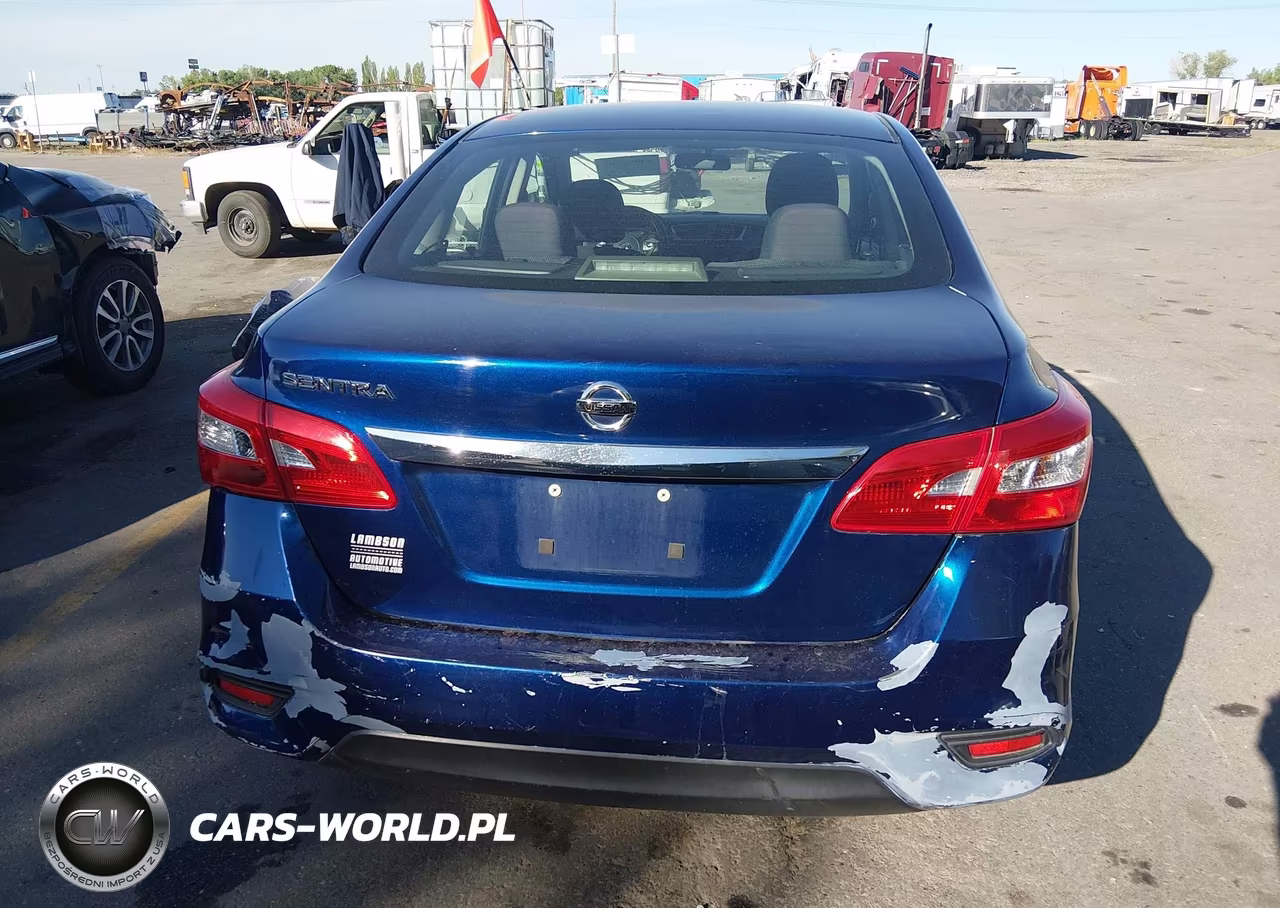 2018 Nissan Sentra S VIN:3N1AB7APXJY248205 - 17