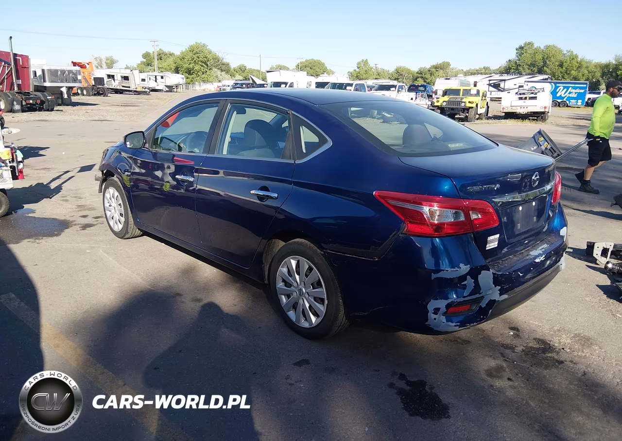 2018 Nissan Sentra S VIN:3N1AB7APXJY248205 - 3