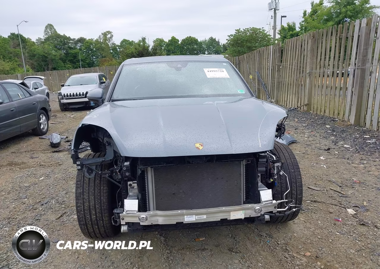 2024 Porsche Cayenne VIN:WP1AA2AY9RDA11584 - 13