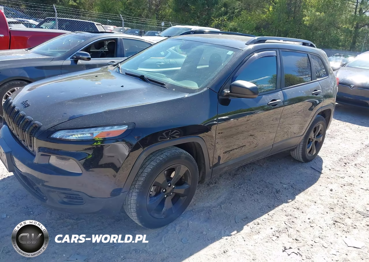2017 Jeep Cherokee Altitude 4X4 VIN:1C4PJMASXHW537888 - 2