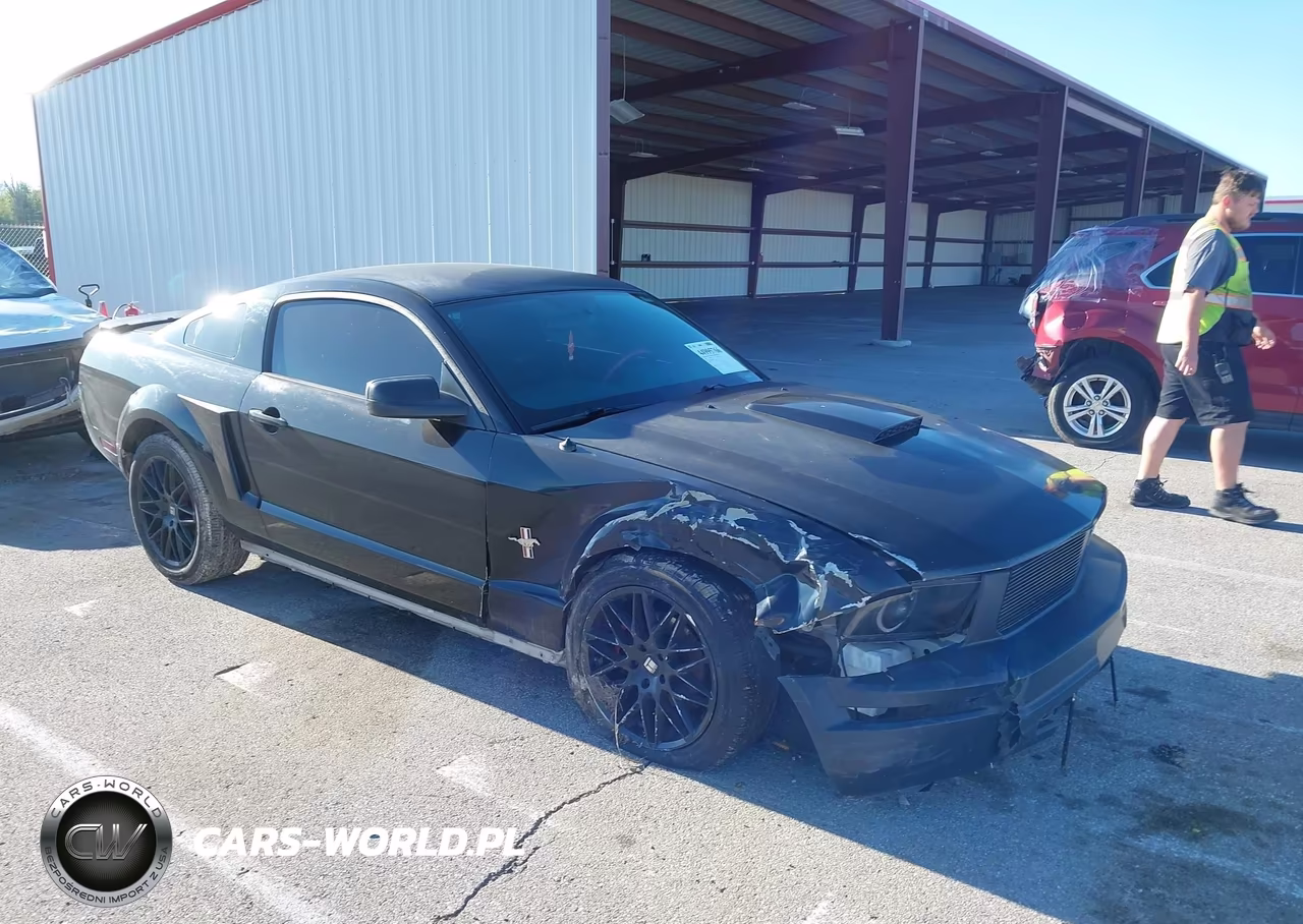 2007 Ford Mustang V6 Deluxe-V6 Premium – zdjęcie 1 z 17
