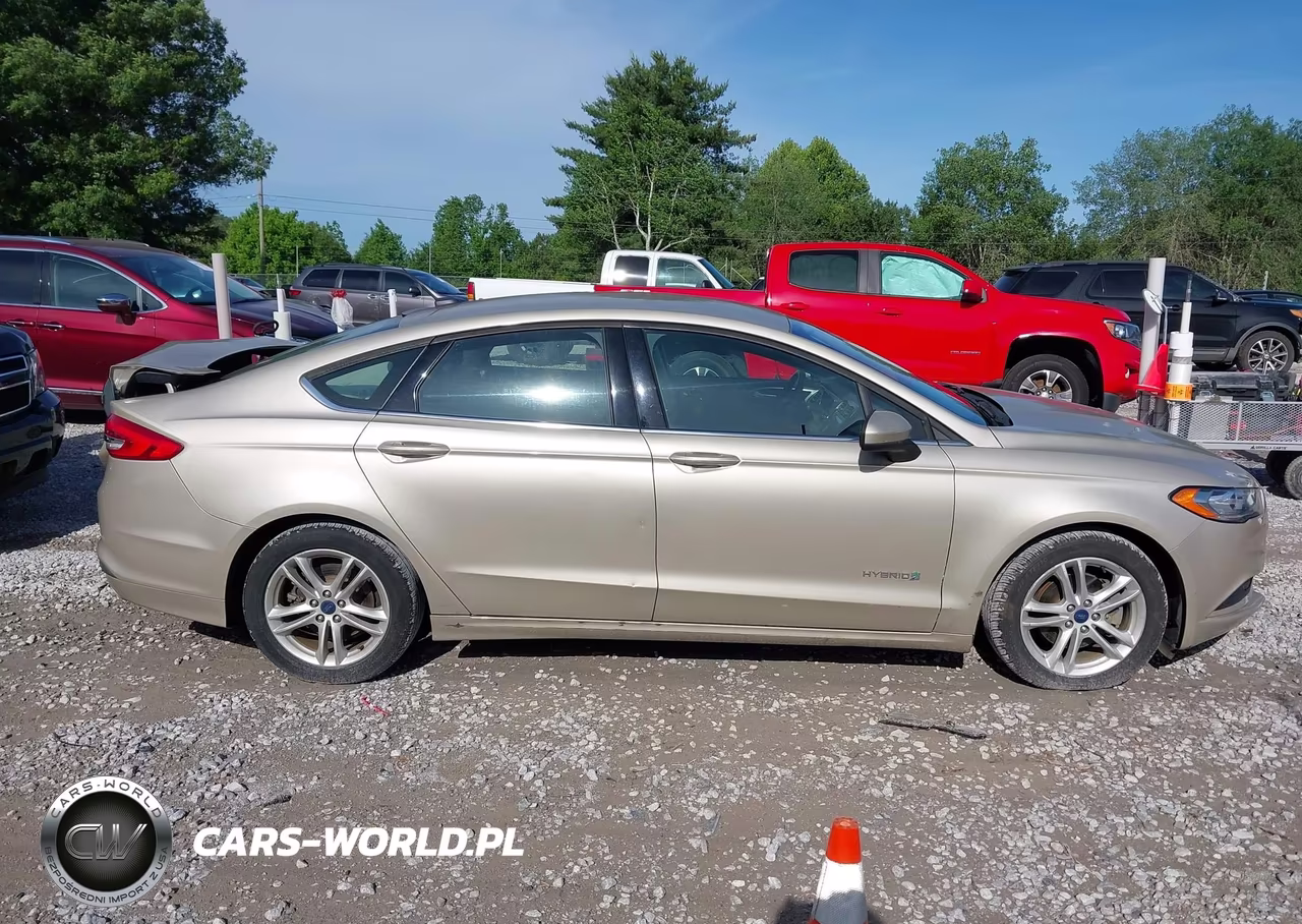 2018 Ford Fusion Hybrid Se VIN:3FA6P0LU3JR165164 - 13