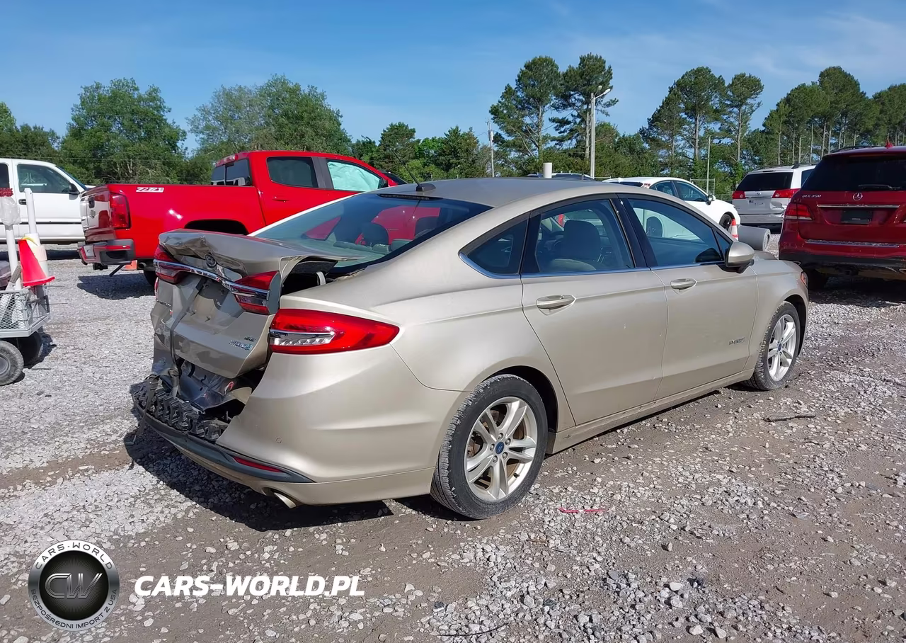 2018 Ford Fusion Hybrid Se VIN:3FA6P0LU3JR165164 - 4