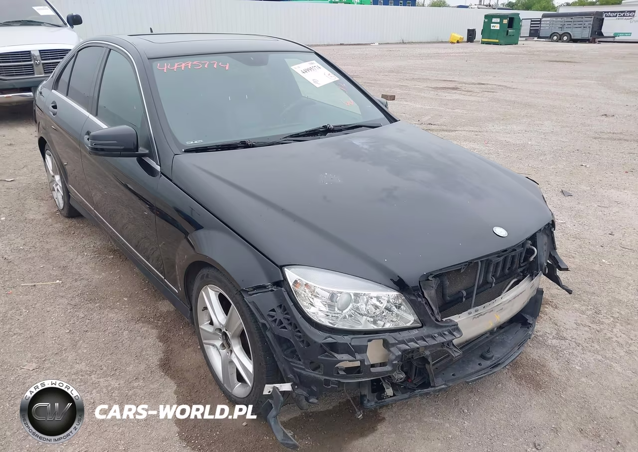 2010 Mercedes-Benz C 300 Sport